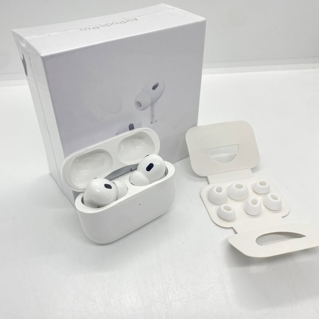 Apple AirPods 3era Generación Con Estuche De Carga Lightning
